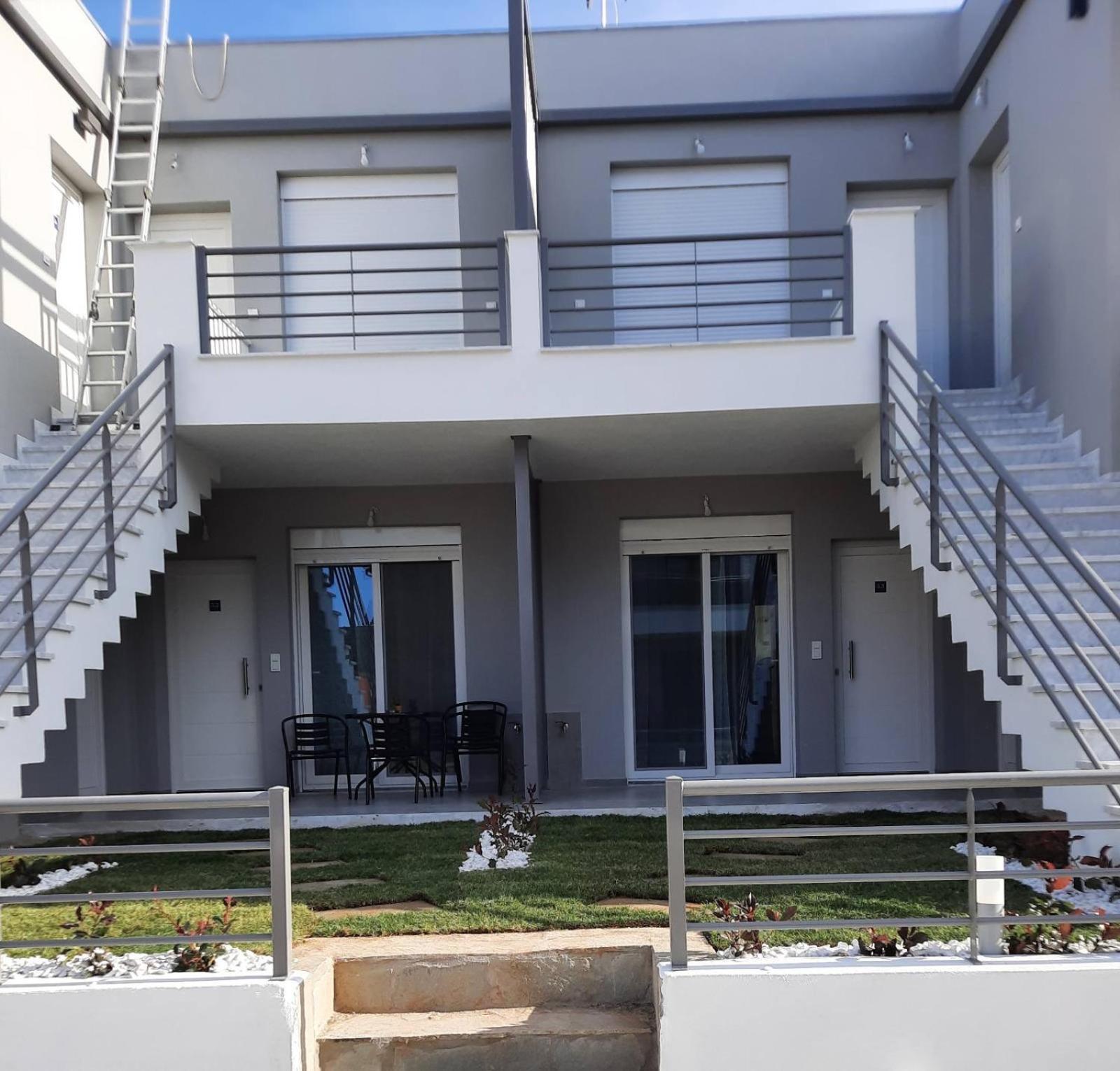 Ofrínion Kalofas Apartments Amaryllis מראה חיצוני תמונה