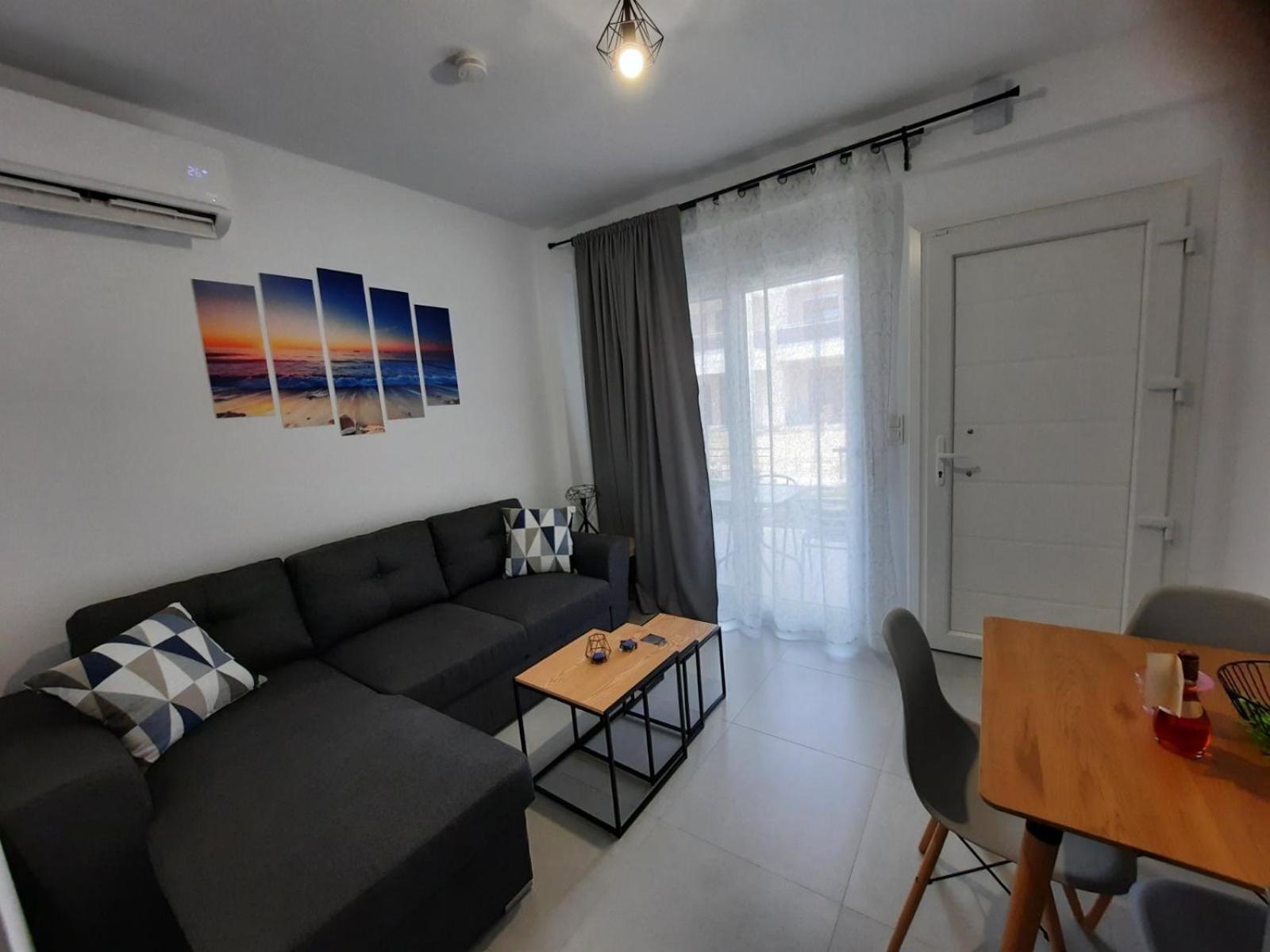 Ofrínion Kalofas Apartments Amaryllis מראה חיצוני תמונה
