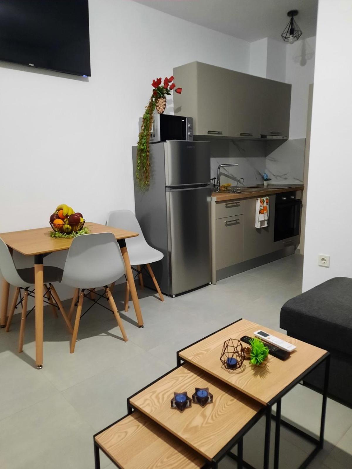 Ofrínion Kalofas Apartments Amaryllis מראה חיצוני תמונה
