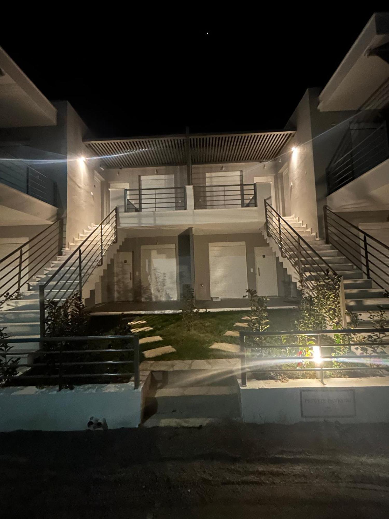 Ofrínion Kalofas Apartments Amaryllis מראה חיצוני תמונה